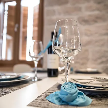 Limestone Heritage House Trogir Zimmer foto